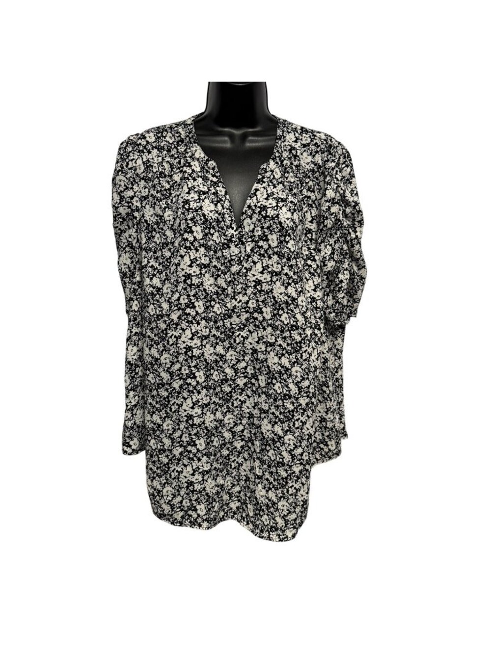 Torrid Harper Georgette Ruched Short Sleeve Blouse Black White Floral Size 2